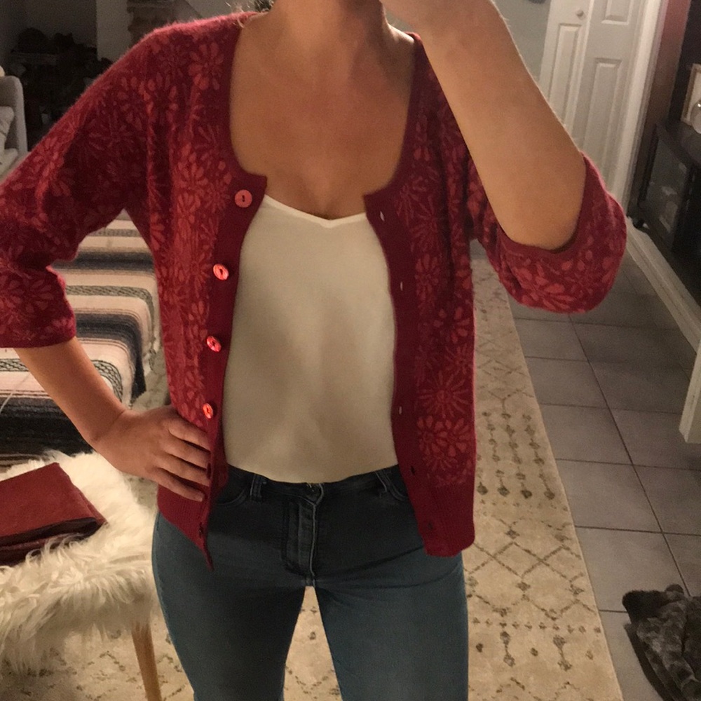 Icelandic Designs Red and Pink cardigan